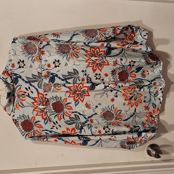 Chico's Sand Wash Satin Paisley Floral 100% Modal Button Down Shirt Sz 3 (XL) - Picture 5 of 7